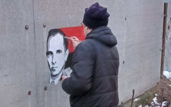 Стріт-арт: в Одесі з’явився портрет Бандери (фото) «фото»