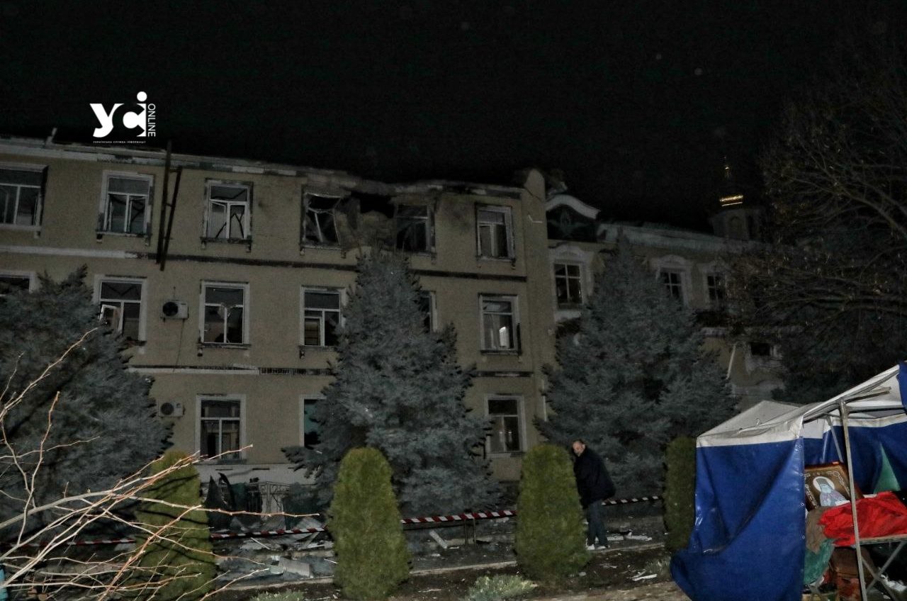 Внаслідок ракетного удару в Одесі постраждала одна з будівель монастиря УПЦ (фото) «фото»