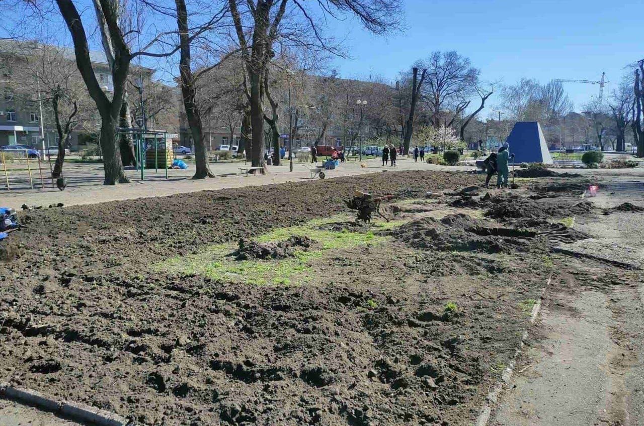 В Одесі біля меморіалу жертвам Голокосту висадять понад 110 дерев (фото) «фото»