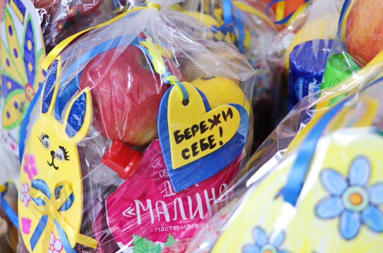 Одеські учні підготували подарунки для ЗСУ до Великодня (фото, відео) «фото»