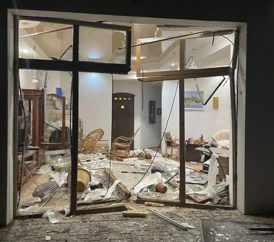 Як виглядає будинок та готель після ракетного удару по Одеській області (фото) «фото»