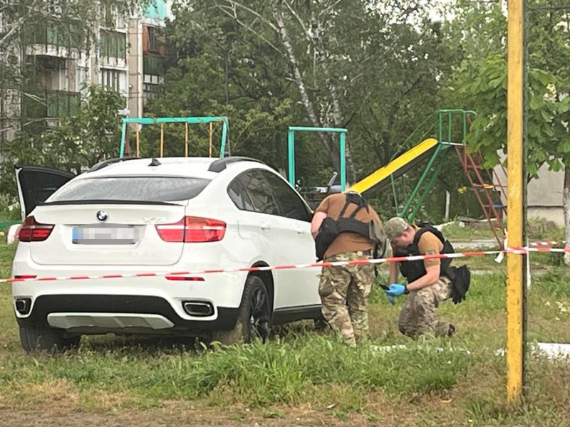 У Рені на півдні Одещини під автівкою вибухнула граната, ще одну знайшли (фото, відео) «фото»