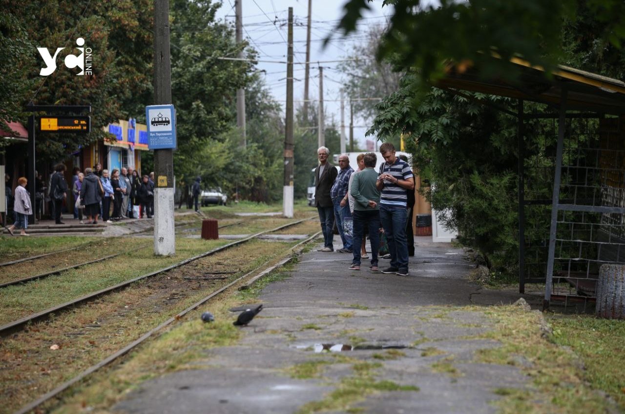 В Одесі тимчасово зупинено рух деяких трамваїв та тролейбусів (ОНОВЛЕНО) «фото»