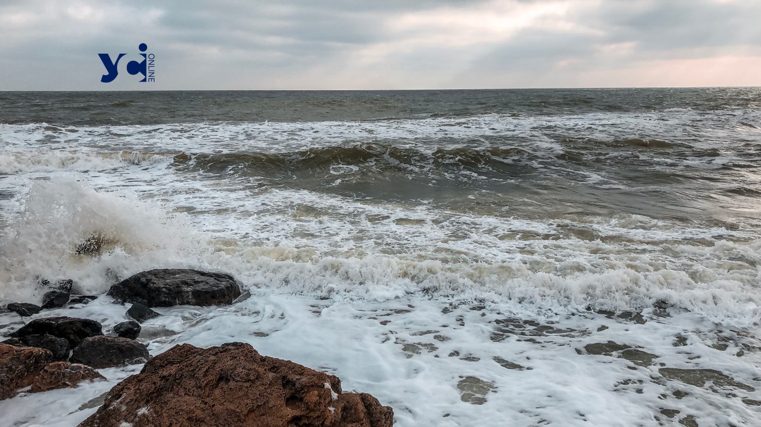Біля пляжу на Одещині підірвалися дві міни «фото»