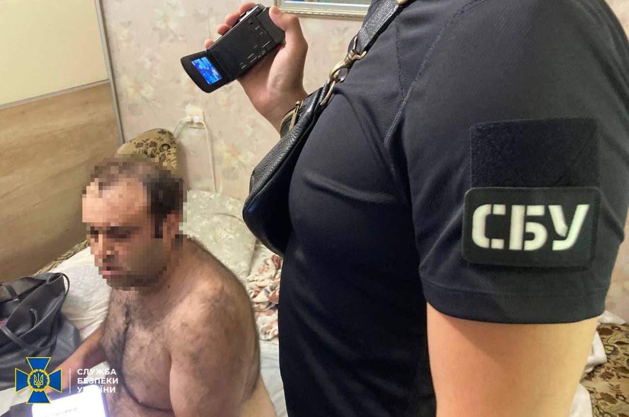 «Зливали» роботу ППО та локації Сил оборони в Одесі: СБУ повідомило про підозру двом містянам (фото) «фото»