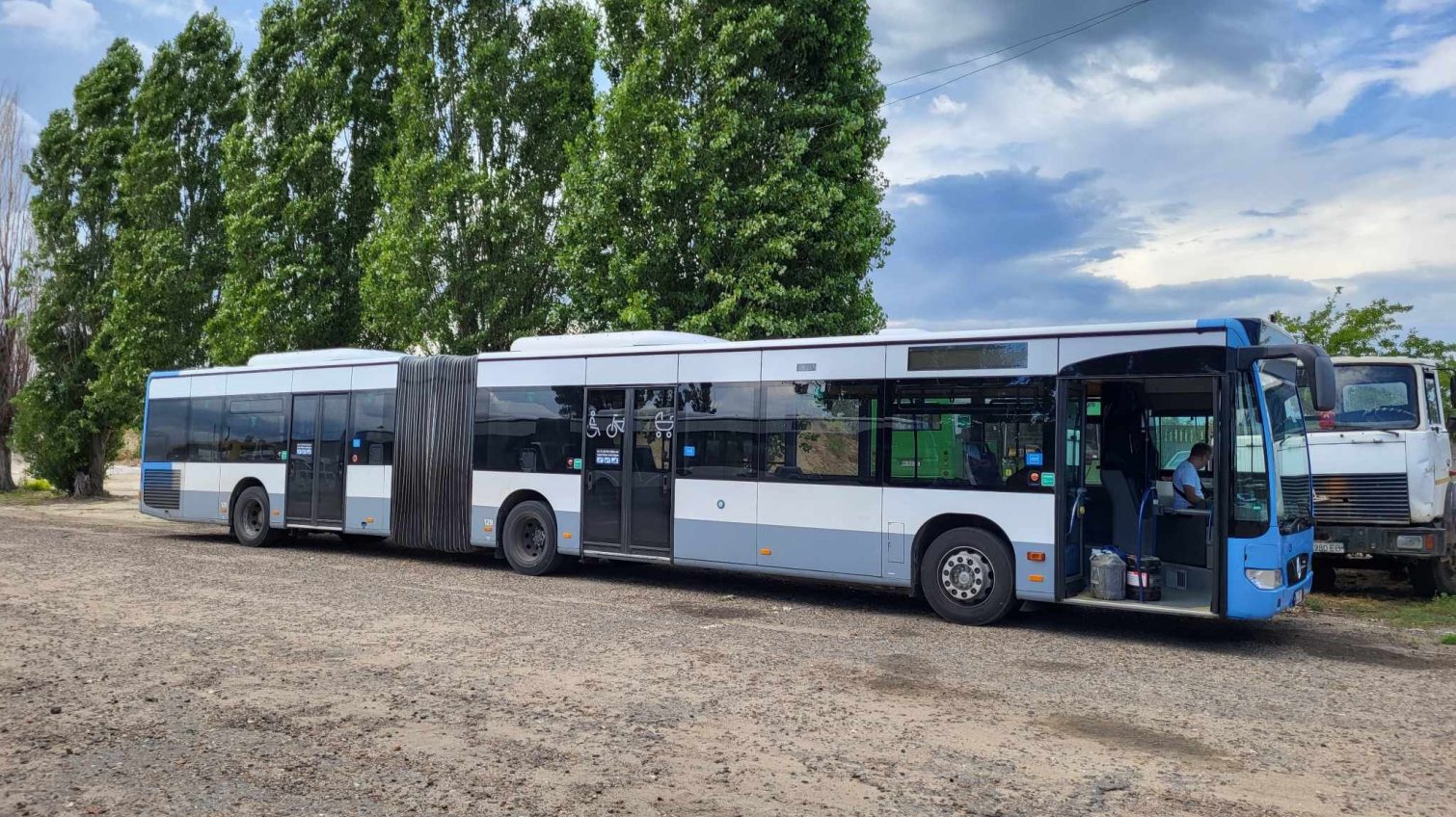 Місто в Одеській області отримало автобуси з Німеччини (фото) «фото»