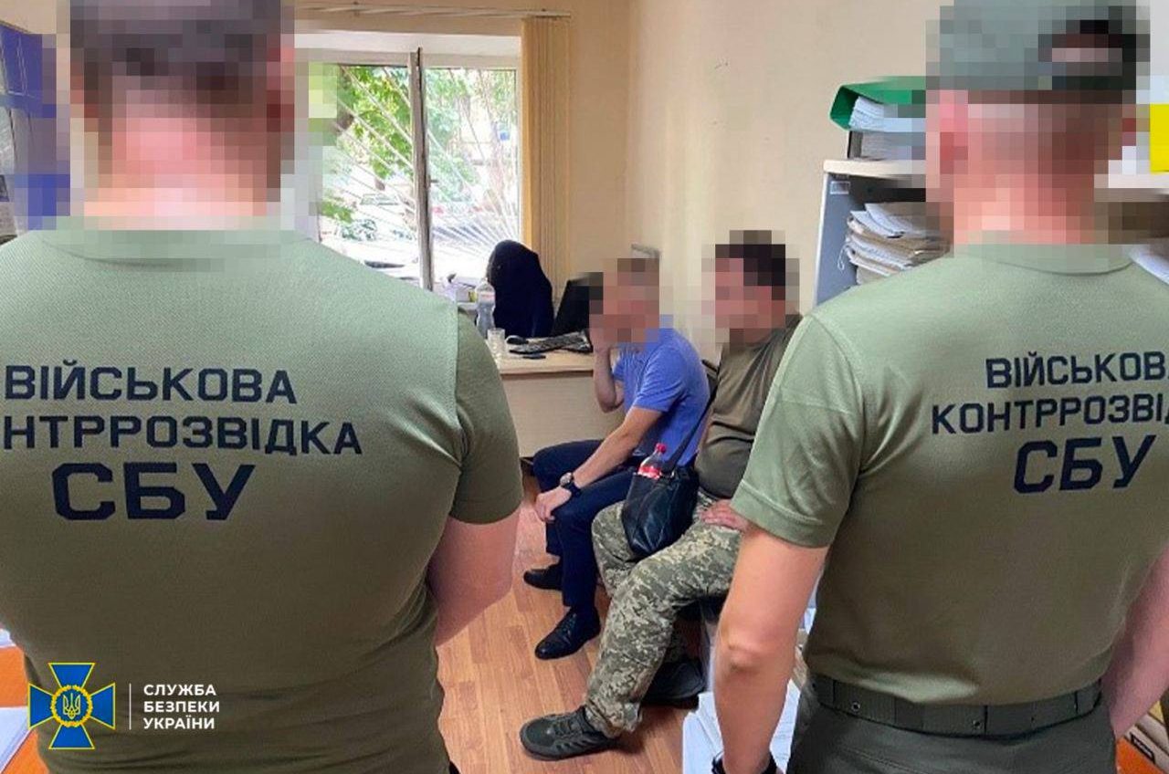 На Одещині військовий бухгалтер крав зарплату морпіхів – для себе та друзів, які не служать у ЗСУ (фото) «фото»
