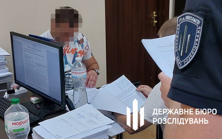 ДБР повідомило про підозру правоохоронцю з Одещини за переправлення ухилянтів (фото) «фото»