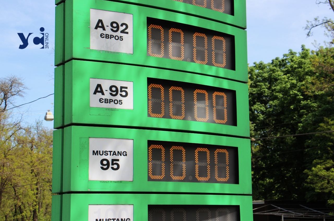 У серпні в Україні може подорожчати бензин – експерт «фото»