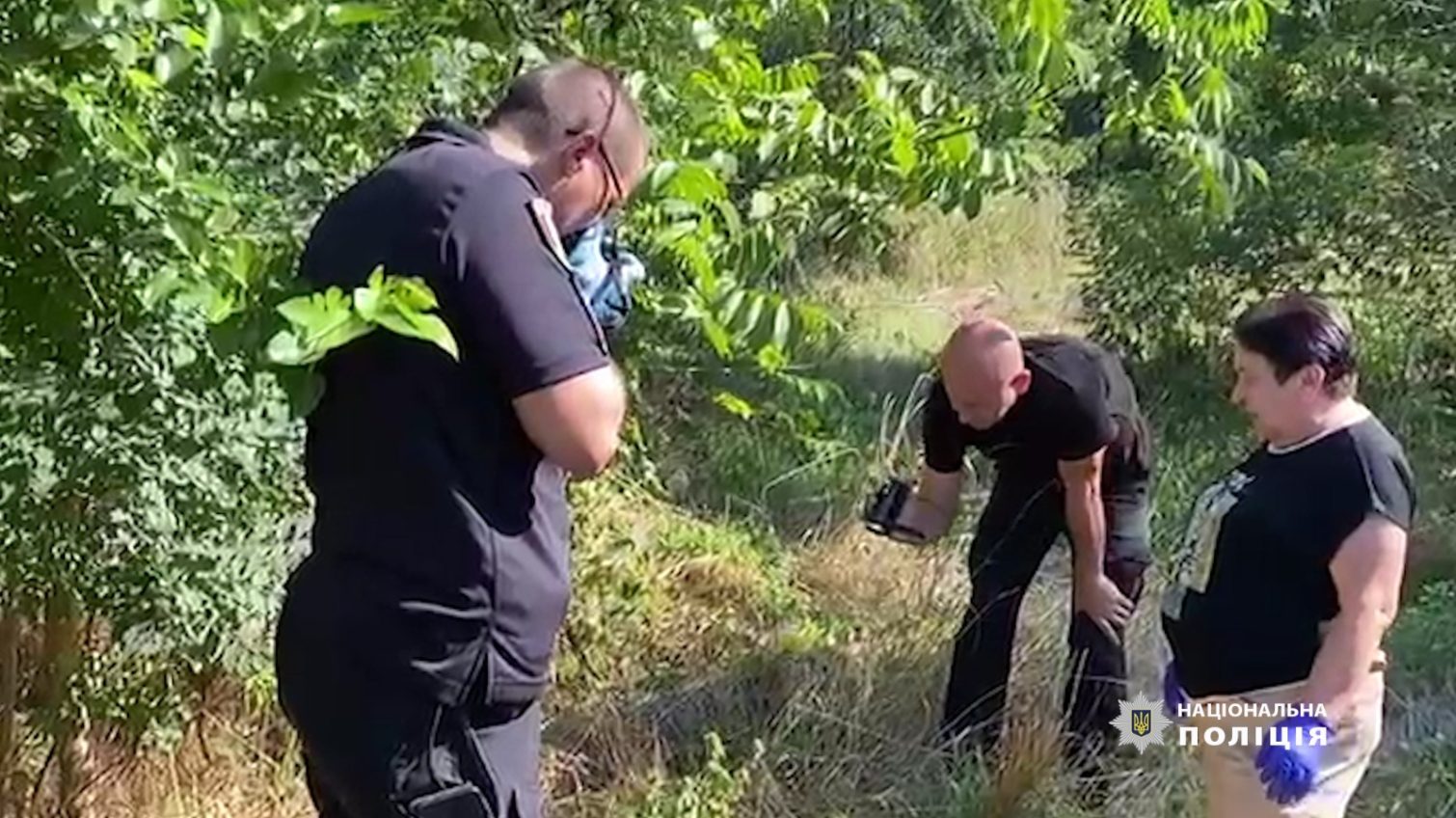 На Одещині чоловіки викинули тіло померлої подруги у ліс (фото, відео) «фото»