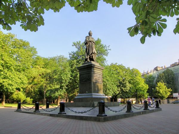 Пам’ятники Пушкіну і Воронцову в Одесі зможуть демонтувати, – ініціатива Мінкульту «фото»