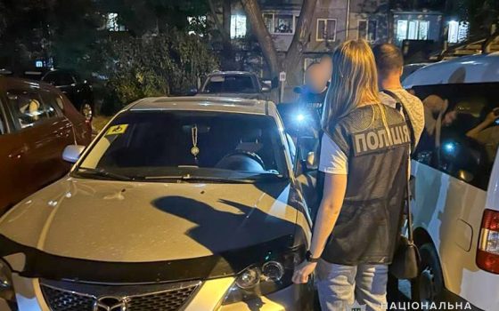 Кокаїн на 80 тис: в Одесі затримали чоловіка під час збуту наркотику (фото) «фото»