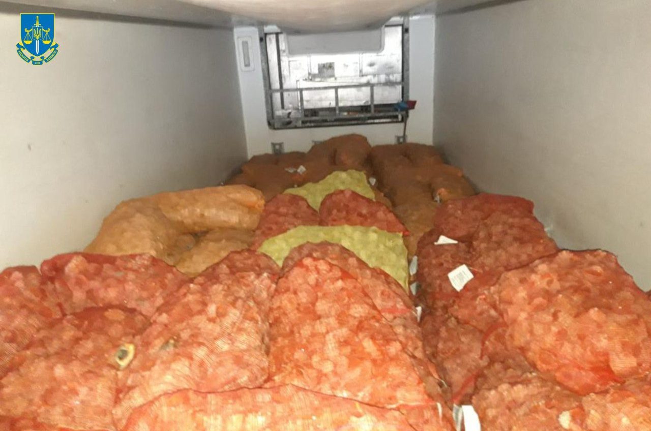 На Одещині незаконно виловили 132 тонни рапанів та майже 4 тонни калканів (фото) «фото»