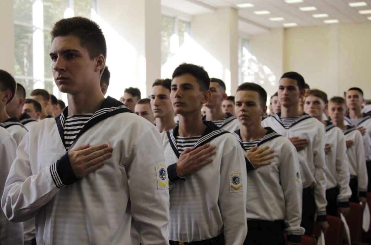 В Одесі пройшла посвята у курсанти Морської академії (фото) «фото»