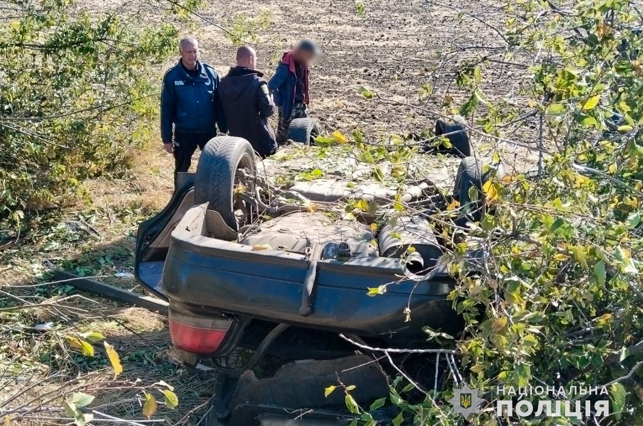 ДТП з перекиданням на Одещині: двоє людей загинули (фото) «фото»