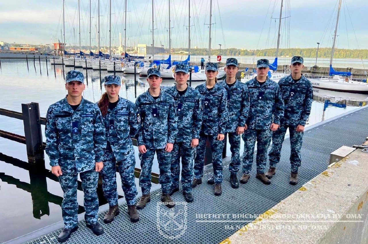Одеські курсанти закінчили вітрильну практику на базі Військово-морської академії у Німеччині (фото) «фото»
