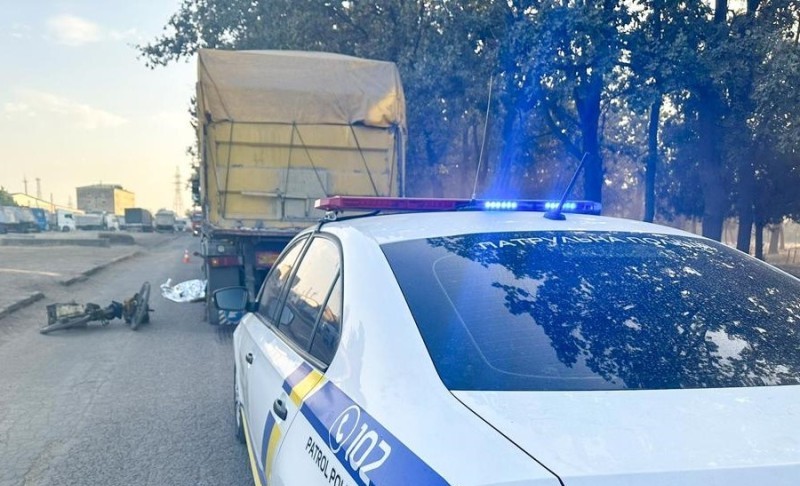 В Ізмаїлі велосипедист загинув під колесами вантажівки «фото»