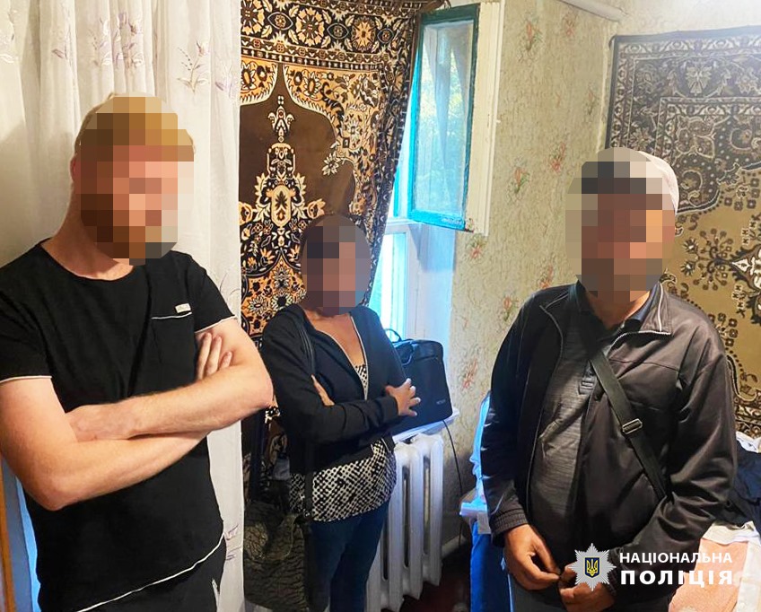 Двоє шахраїв з Одеси ошукали підприємицю на 133 тисячі доларів під виглядом допомоги (фото) «фото»