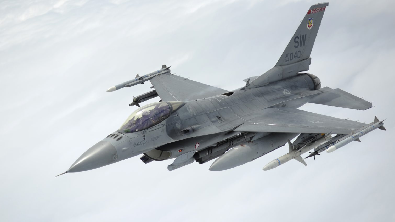 У Румунії відкрили навчальний центр для майбутніх українських пілотів F-16 «фото»