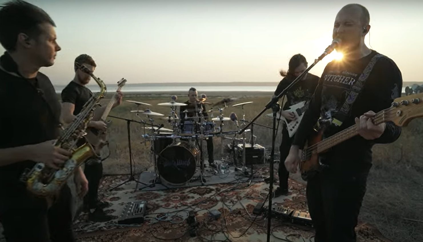 Одеські рокери White Ward наживо зіграли посеред Куяльницького природного парку (відео) «фото»