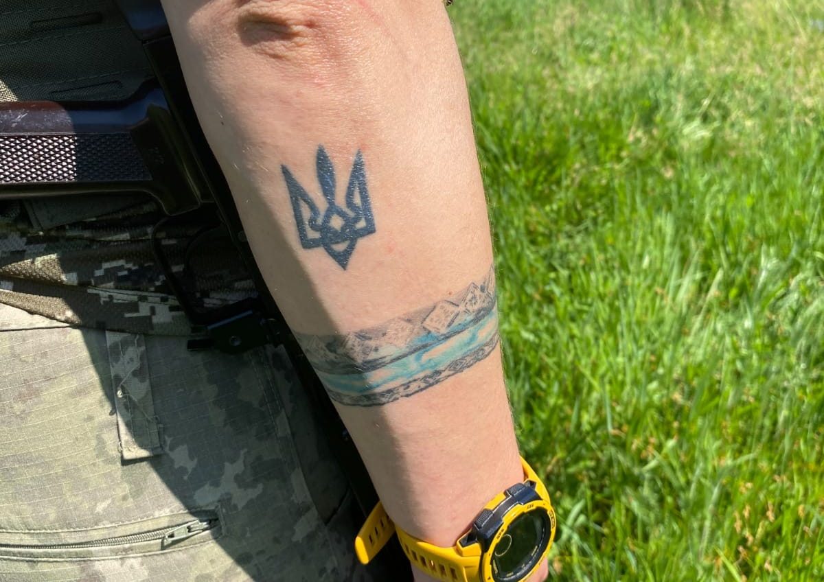 Вогняний рукав з гільзами, Воля, ЗСУ: одеські тероборонці показали свої татуювання (фото) «фото»