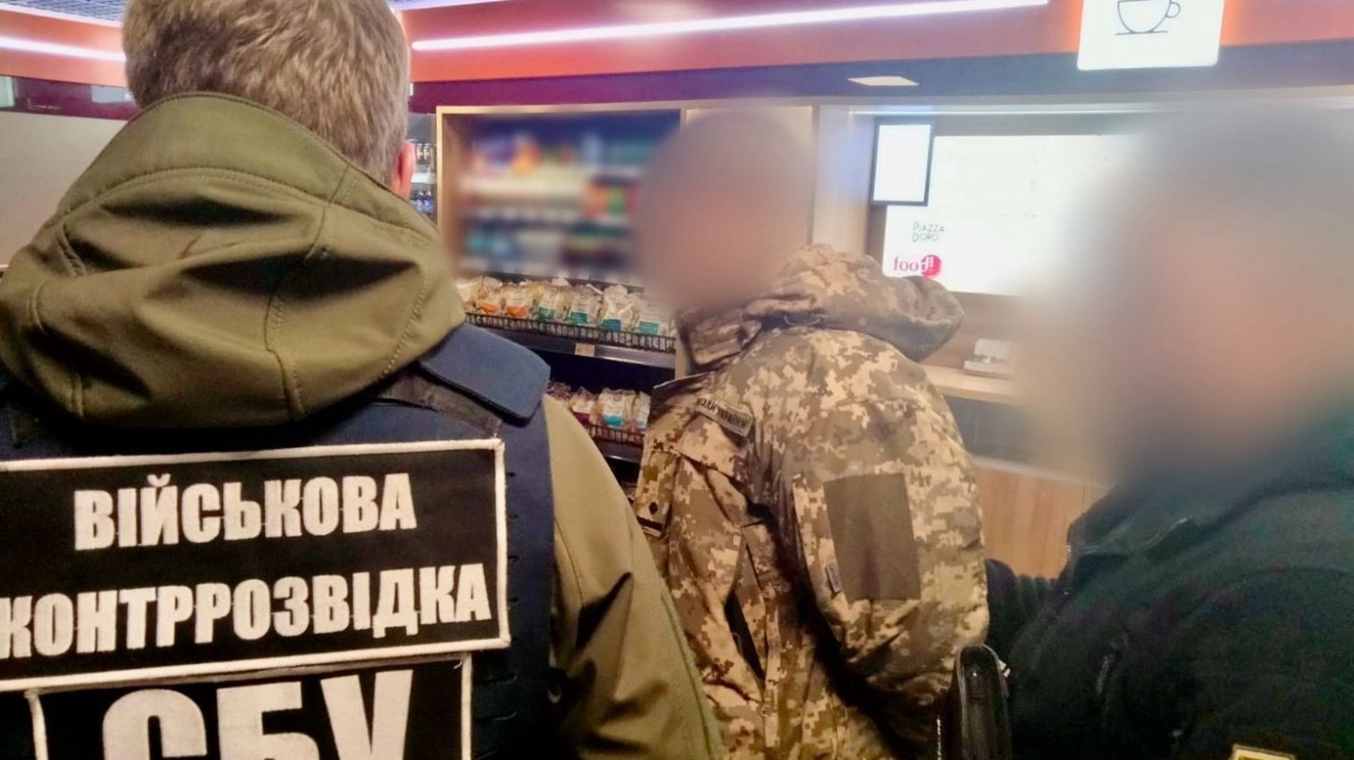 Відкуп від передової за 15 тисяч: в Одесі затримали заступника командира частини на хабарі (фото) «фото»