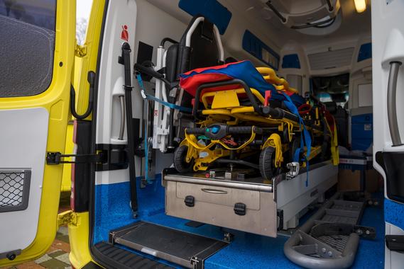 Одещина отримала дві автівки «швидкої допомоги» від Швейцарії (фото) — УСІ Online