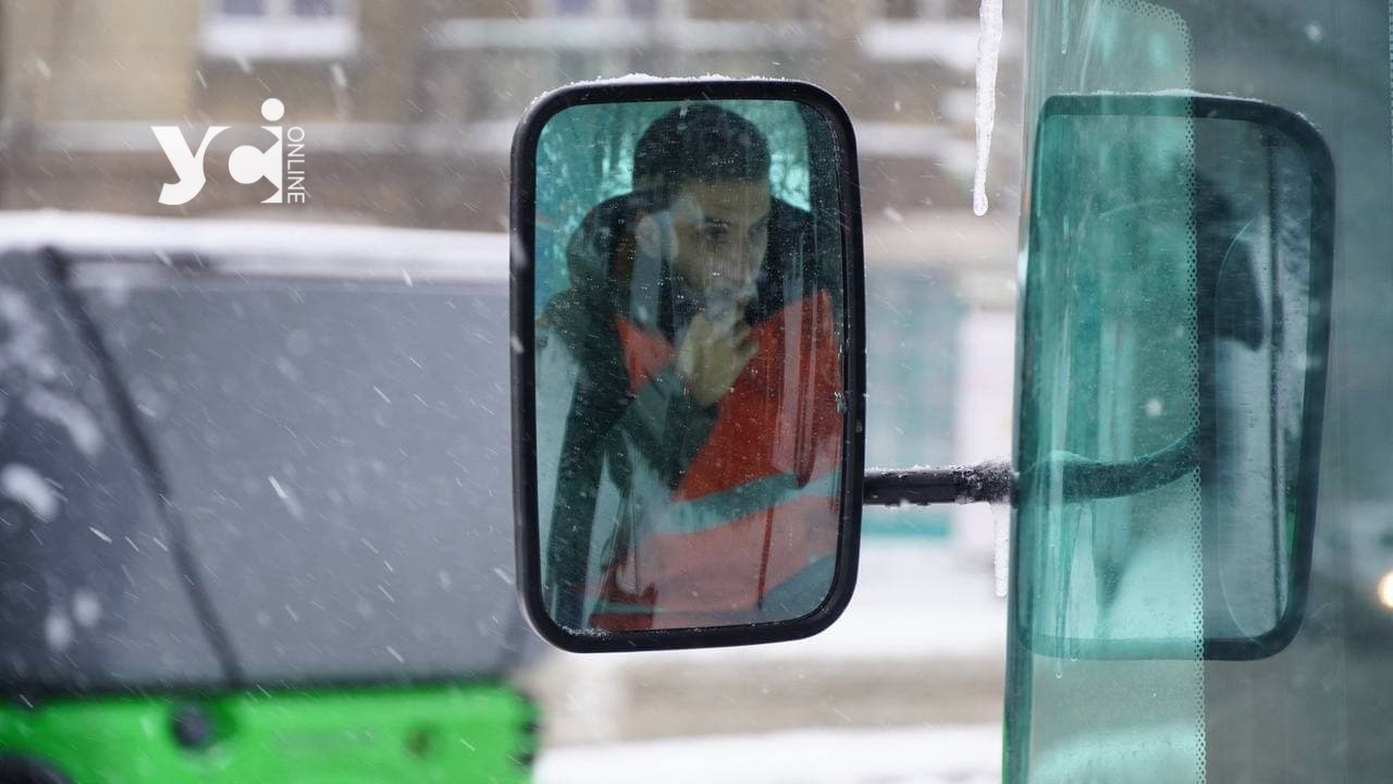 На півночі Одещини погіршилася ситуація на дорогах «фото»