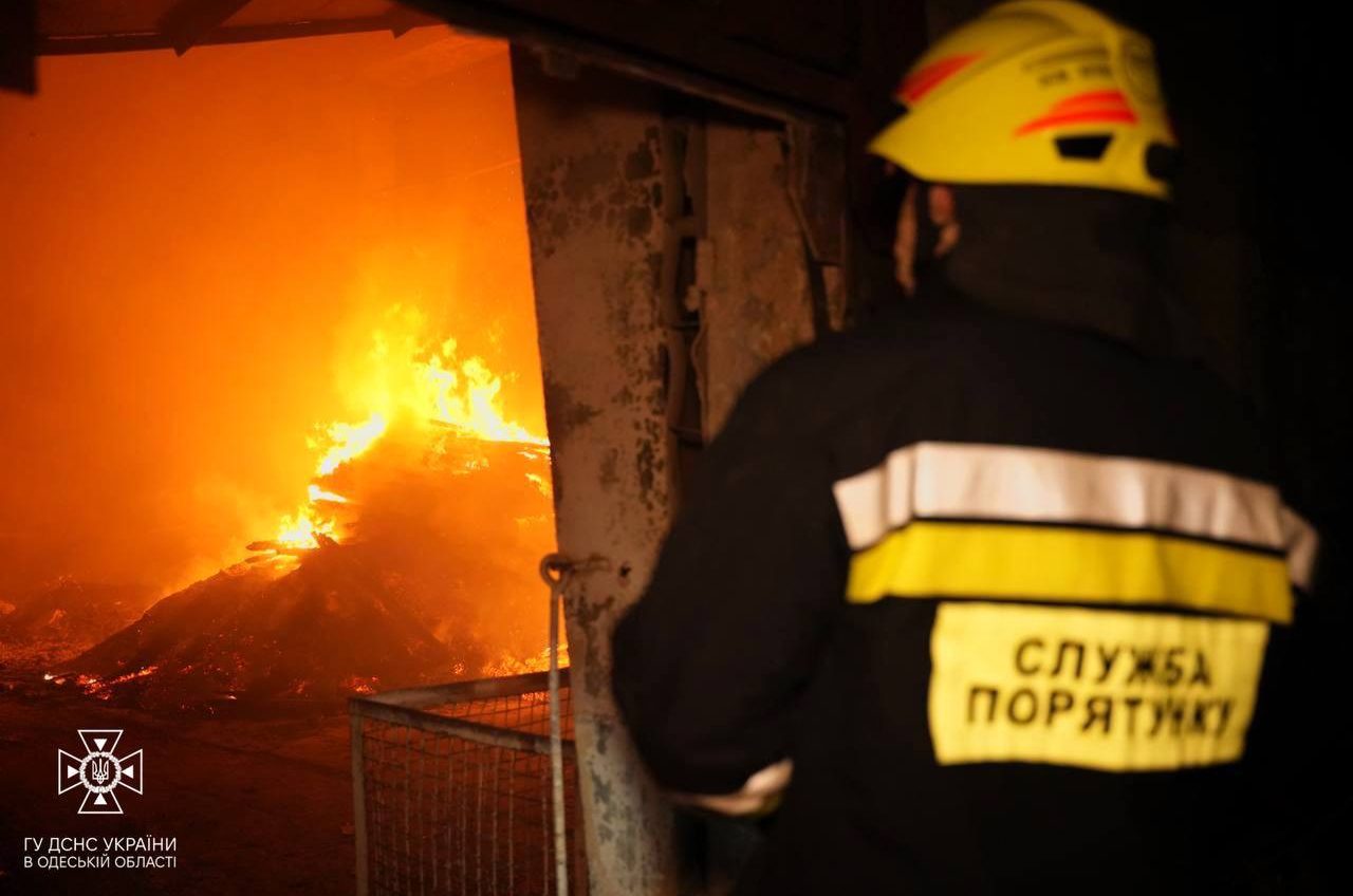 Пожежа в центрі Одеси: постраждалу вдалось врятувати «фото»