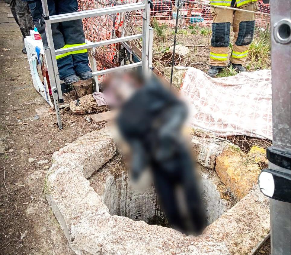 На Одещині вилучити тіло загиблого громадянина з колодязя власного будинку (фото) «фото»