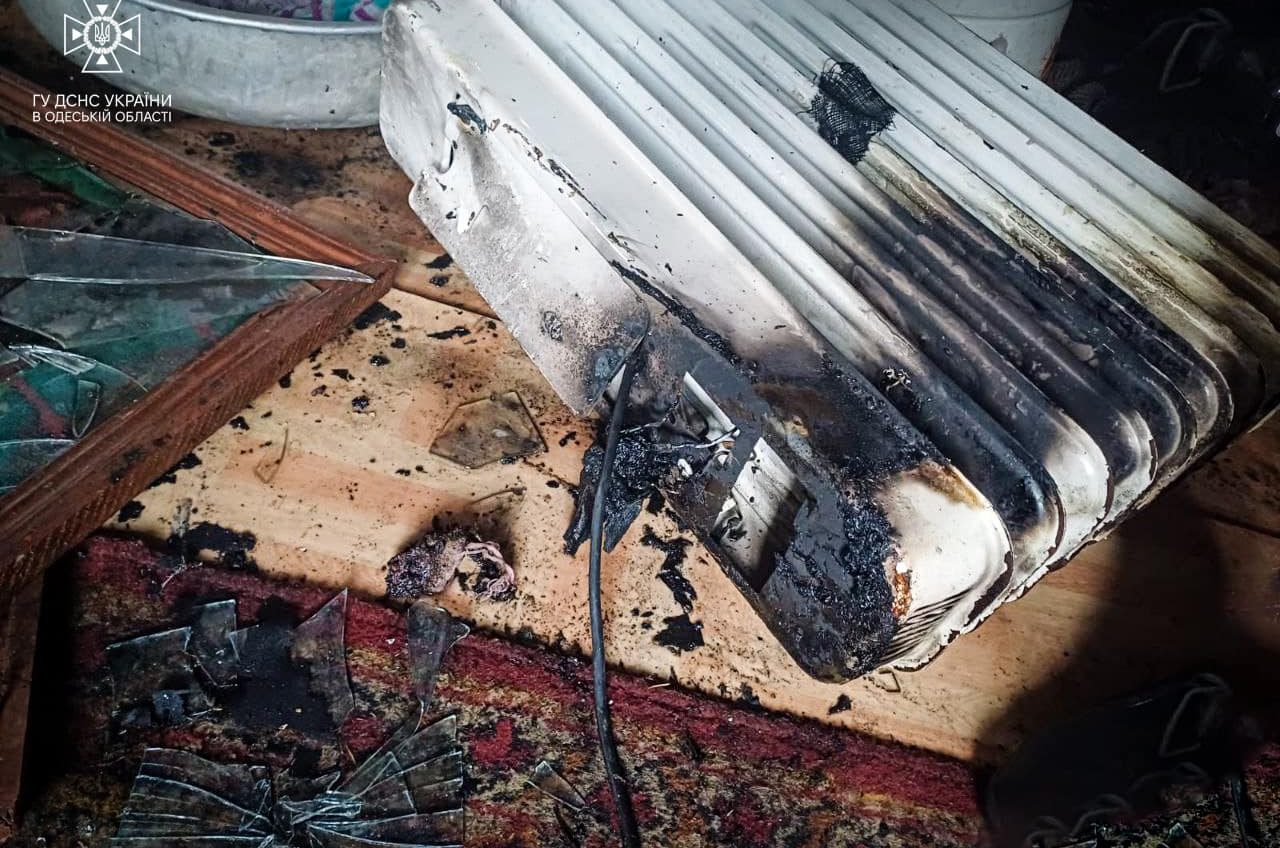 На Одещині через несправний обігрівач загорівся приватний будинок (фото) «фото»