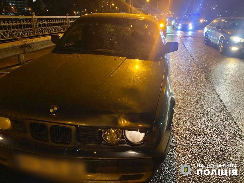 В Одесі на мосту водій BMW насмерть збив пішохода (фото) «фото»