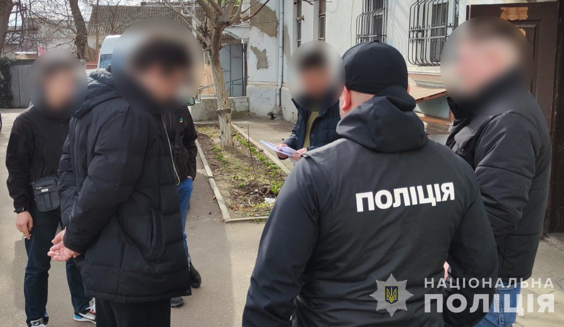 В Одесі затримали суддю, який видурив 4 тисячі доларів у фігуранта справи (фото) «фото»