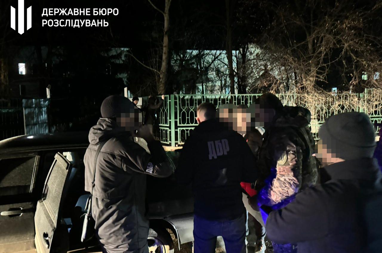 На Одещині співробітник ТЦК та правоохоронець торгували «білими квитками»: подробиці (фото, відео) «фото»