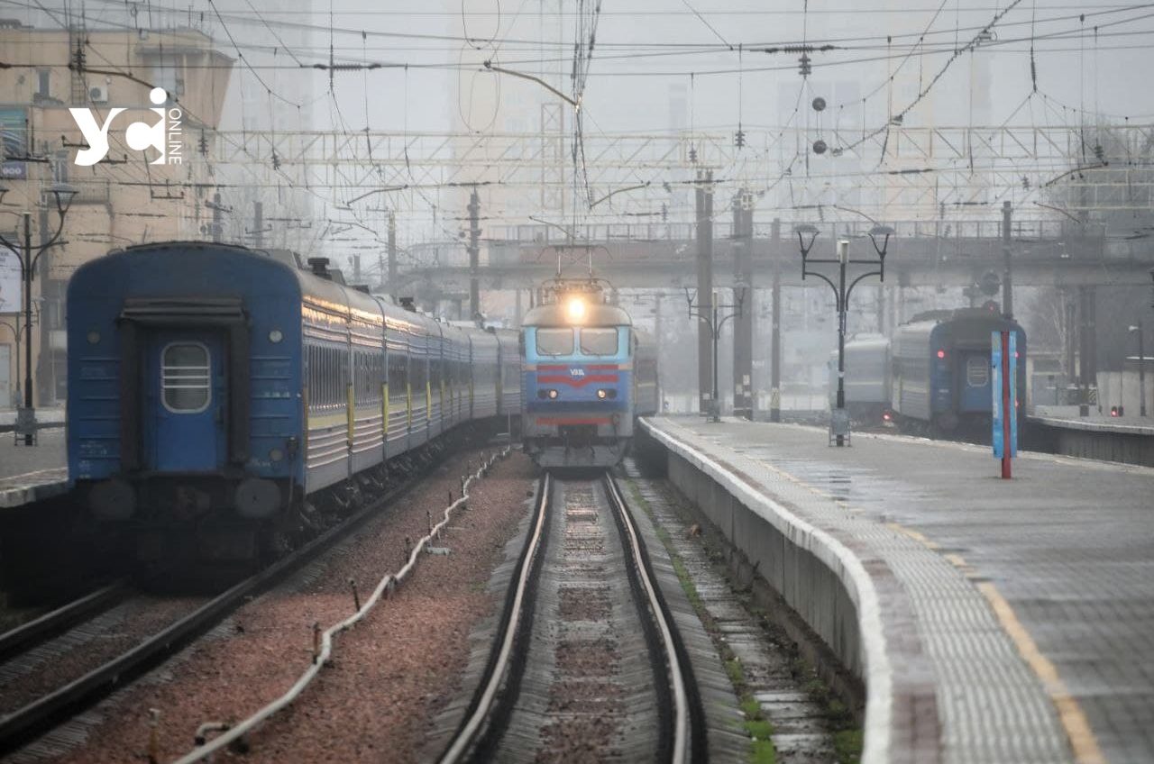 В Одесі потяг збив жінку: вона залишилася жива «фото»