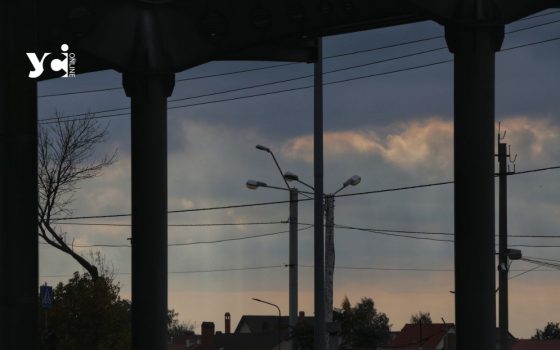 Освітлення вулиць та доріг Одеси працює в режимі економії: вуличні ліхтарі вмикатимуть через один «фото»