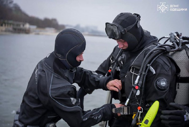 Рятувальники показали, як тренуються одеські водолази (фото) «фото»
