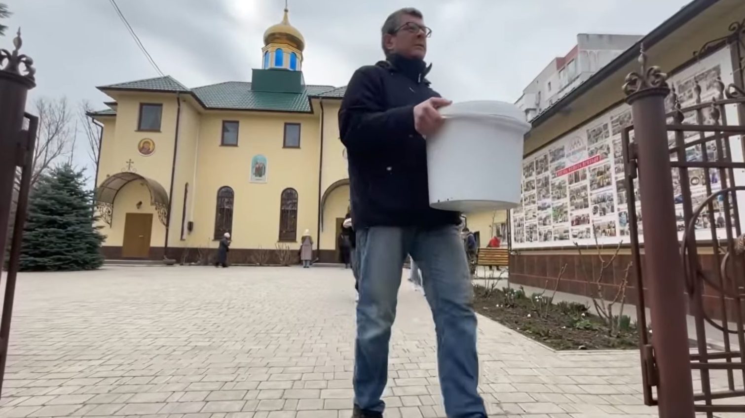 Постраждалих від російського удару в Одесі обіцяють розмістити у монастирях УПЦ «фото»