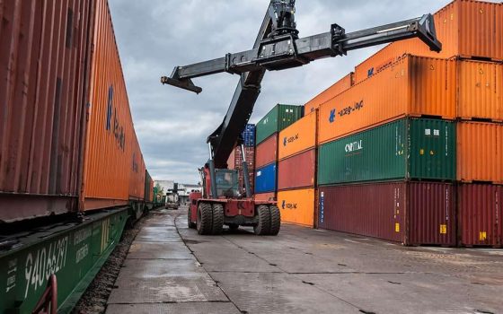 За 2-3 тижні до портів Великої Одеси повернуться контейнерні перевезення, а згодом – поромні «фото»