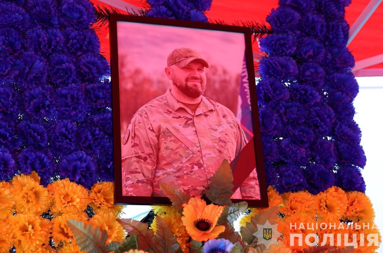 Скверу у Дніпрі планують дати назву на честь командира батальйону «Цунамі» Олександра Гостіщева який загинув в Одесі від ракети рашистів «фото»