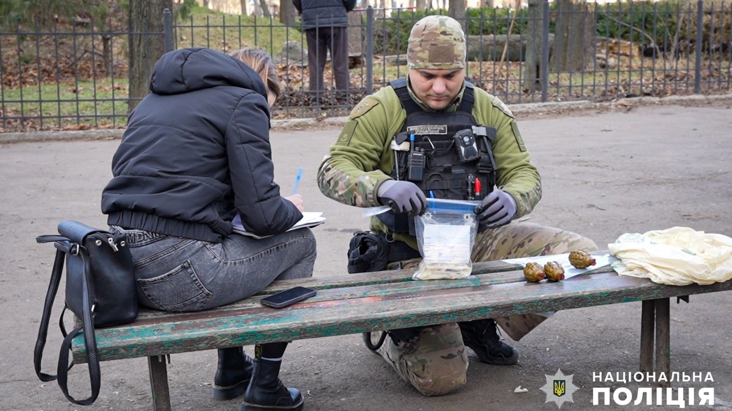 В Одеській області викрили міжнародну банду торгівців зброєю: товар вивозили з фронту (фото, відео) «фото»