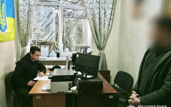 На Одещині двоє друзів зламали решітку та обікрали магазин – їм загрожує до восьми років тюрми (фото) «фото»