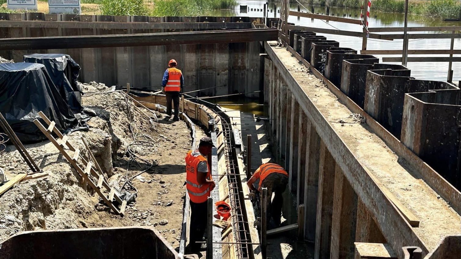 У Держагентстві відновлення показали як ремонтують важливий міст на півдні Одещини (фото) «фото»