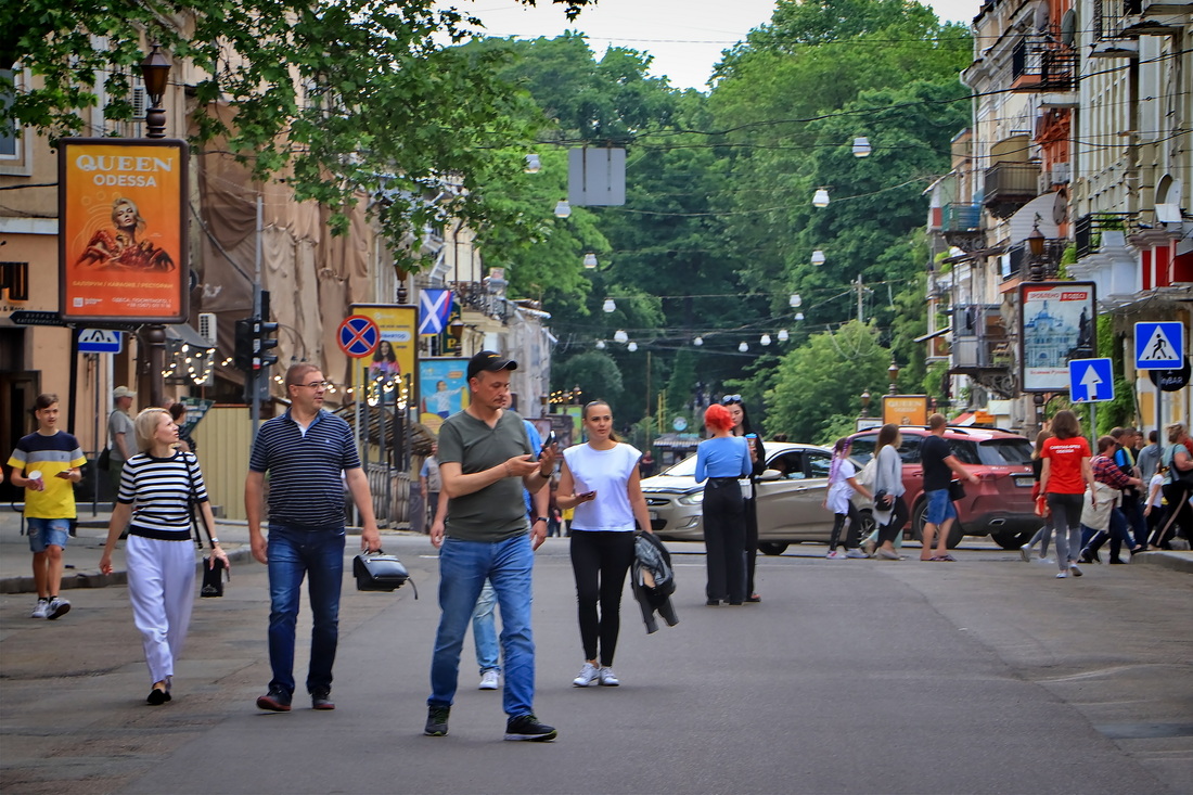 Цьогоріч в Одесі не буде пішохідної зони у центрі: на вулицях зменшилась кількість людей «фото»