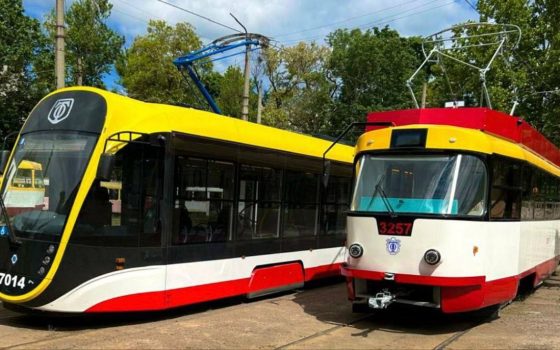 На вулиці Одеси вийшли два нових трамваї «фото»