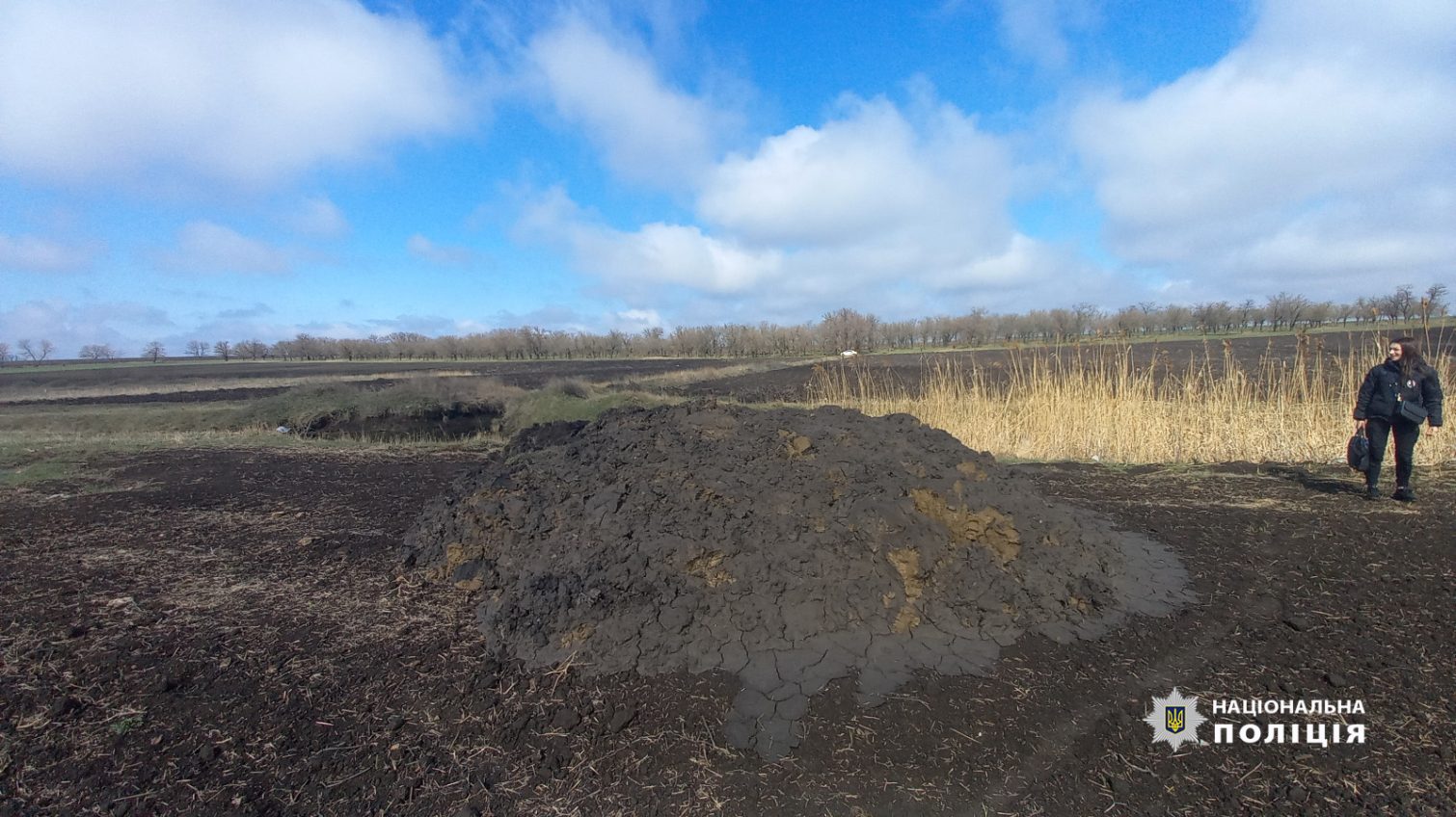 В Одеській області фермер незаконно прокопав канал від ріки до власної ділянки (фото) «фото»