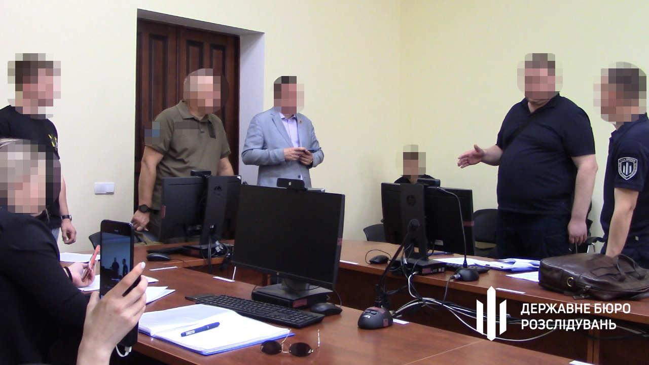 На Одещині командир ТРО будував собі маєток руками бійців (фото, відео) «фото»