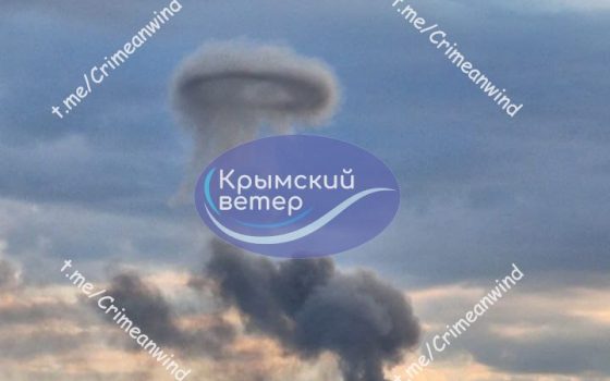 Українська авіація знищила склад боєприпасів ворога у Криму «фото»