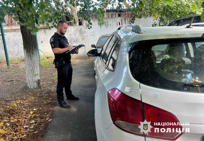 Хитрий план: в Одесі чоловік продав службову автівку usionline.com Хитрий план: в Одесі чоловік продав службову автівку «фото»
