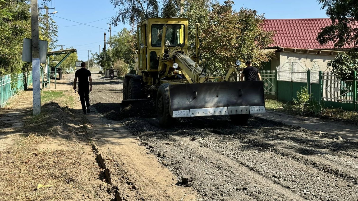 В Кілії нарешті розпочали ремонт аварійної ділянки дороги, якою їздить шкільний автобус (фото) «фото»